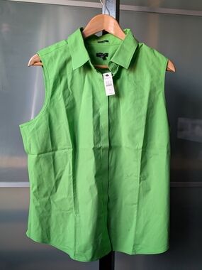 🔖NWT Talbots Sleeveless Button-Front Top - Bright Green - 16